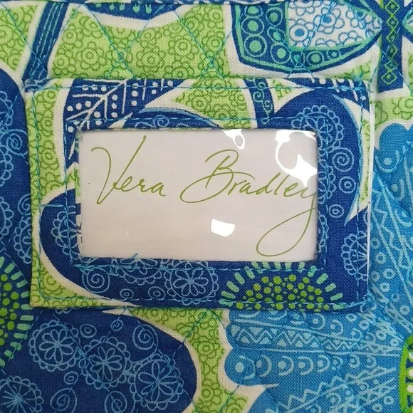 Vera Bradley Grand Traveler Tote / Duffel In Doodle Daisy Pattern - Picture 10 of 17
